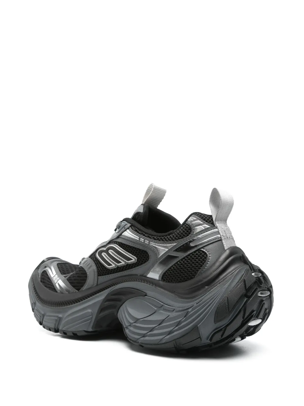 6XL sneakers
